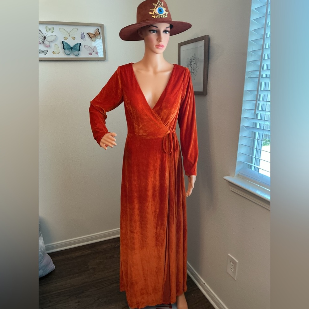 Pomuyoo Velvet Wrap Maxi Dress Burnt Orange Long Sleeve Size 6 - Picture 5 of 12